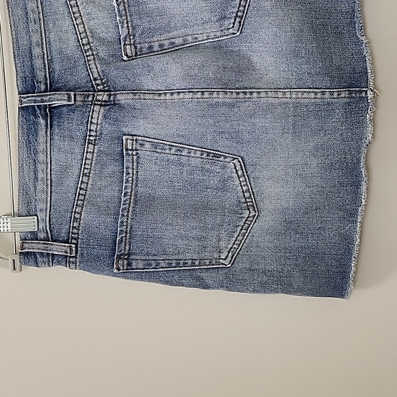 Frame Denim Skirts Women's Le Mini Raw Edge Denim Jean Skirt Size 27 - Picture 10 of 16